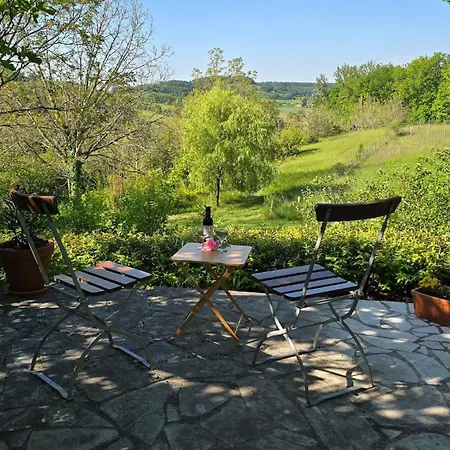 Dom wakacyjny Stunning Historic Retreat, Amazing Views *