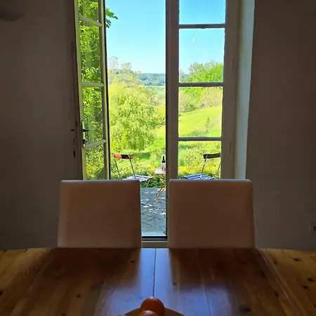 Dom wakacyjny Stunning Historic Retreat, Amazing Views *